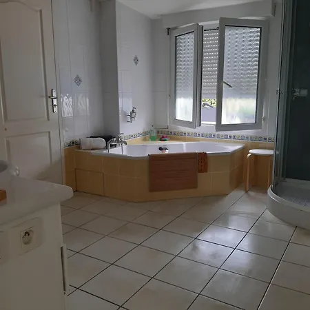 Gasthof Bien-etre Avec Piscine
